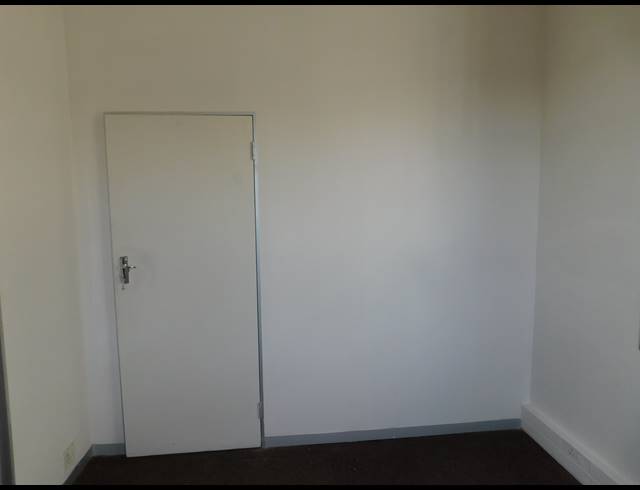 200M² OFFICE TO LET IN FERNDALE